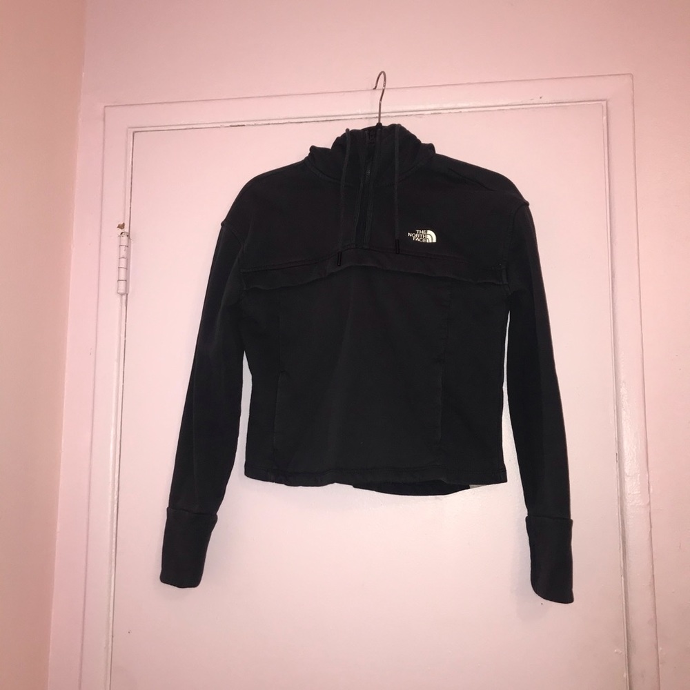 Navy blue cropped sweater from The North Face